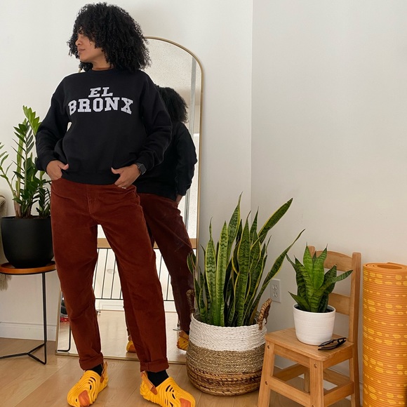 Meet your Posher, Stephanie - Picture 6 of 6